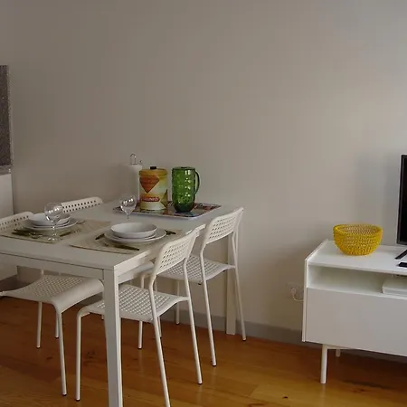 Apartment Egas Moniz Guimaraes